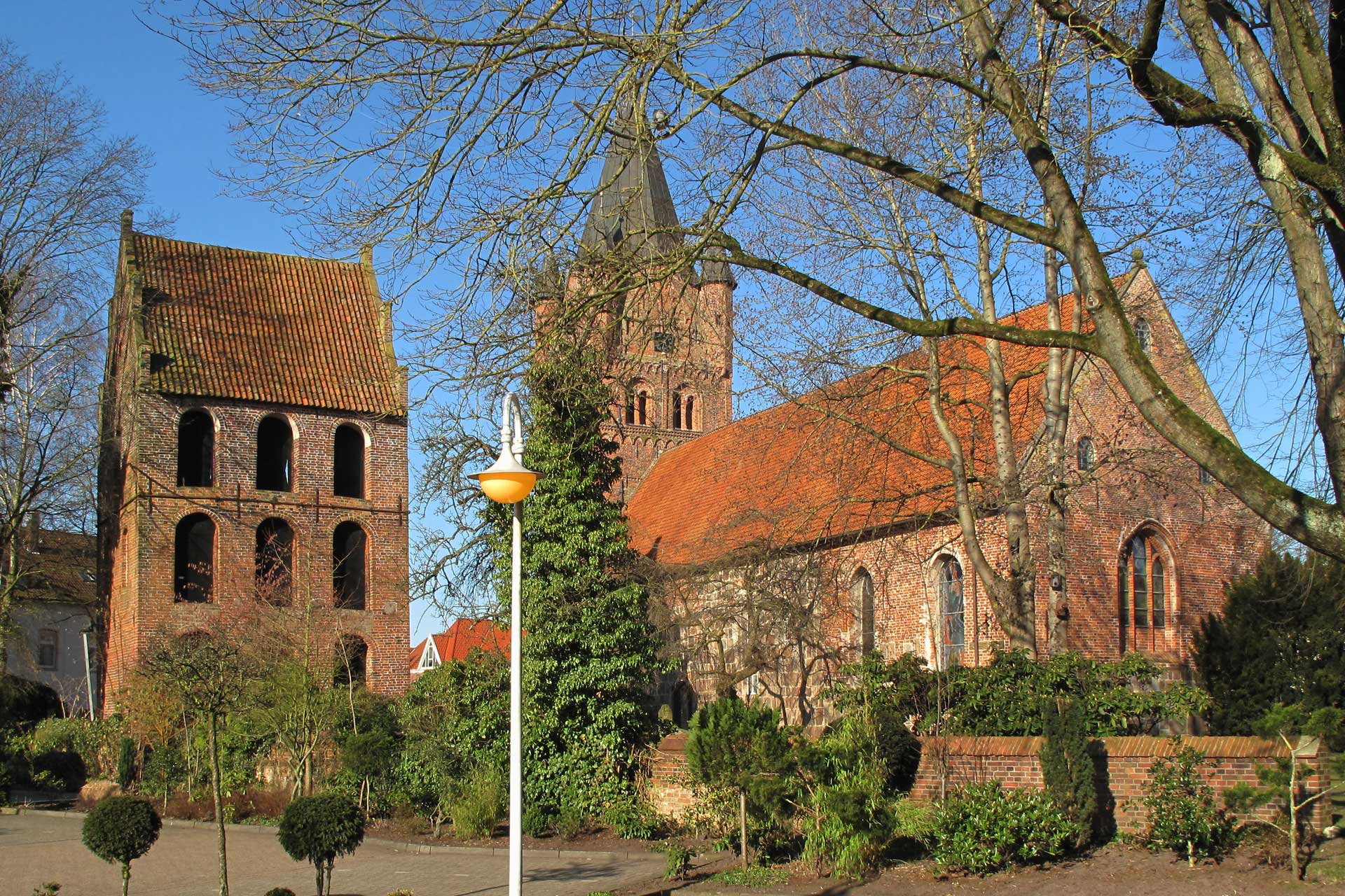 Kirche in Westestede - Arrangements für Urlauber