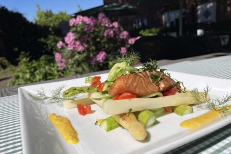 Spargel_und_Lachs_2026